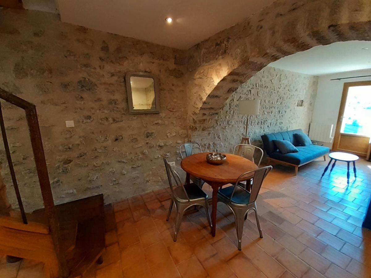 Gite Des Tineries Villa Lagrasse Exteriör bild