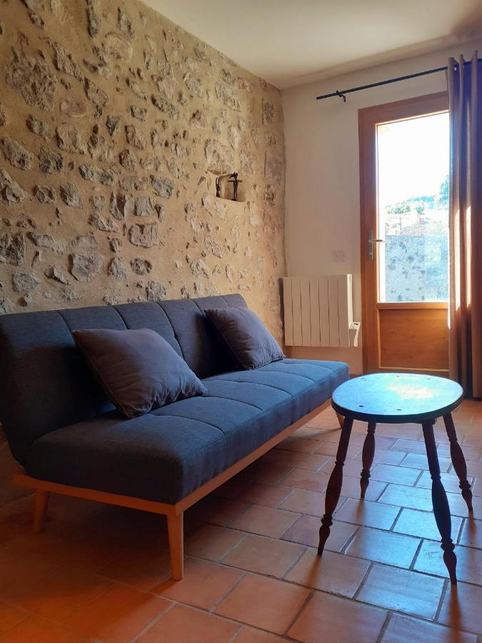 Gite Des Tineries Villa Lagrasse Exteriör bild